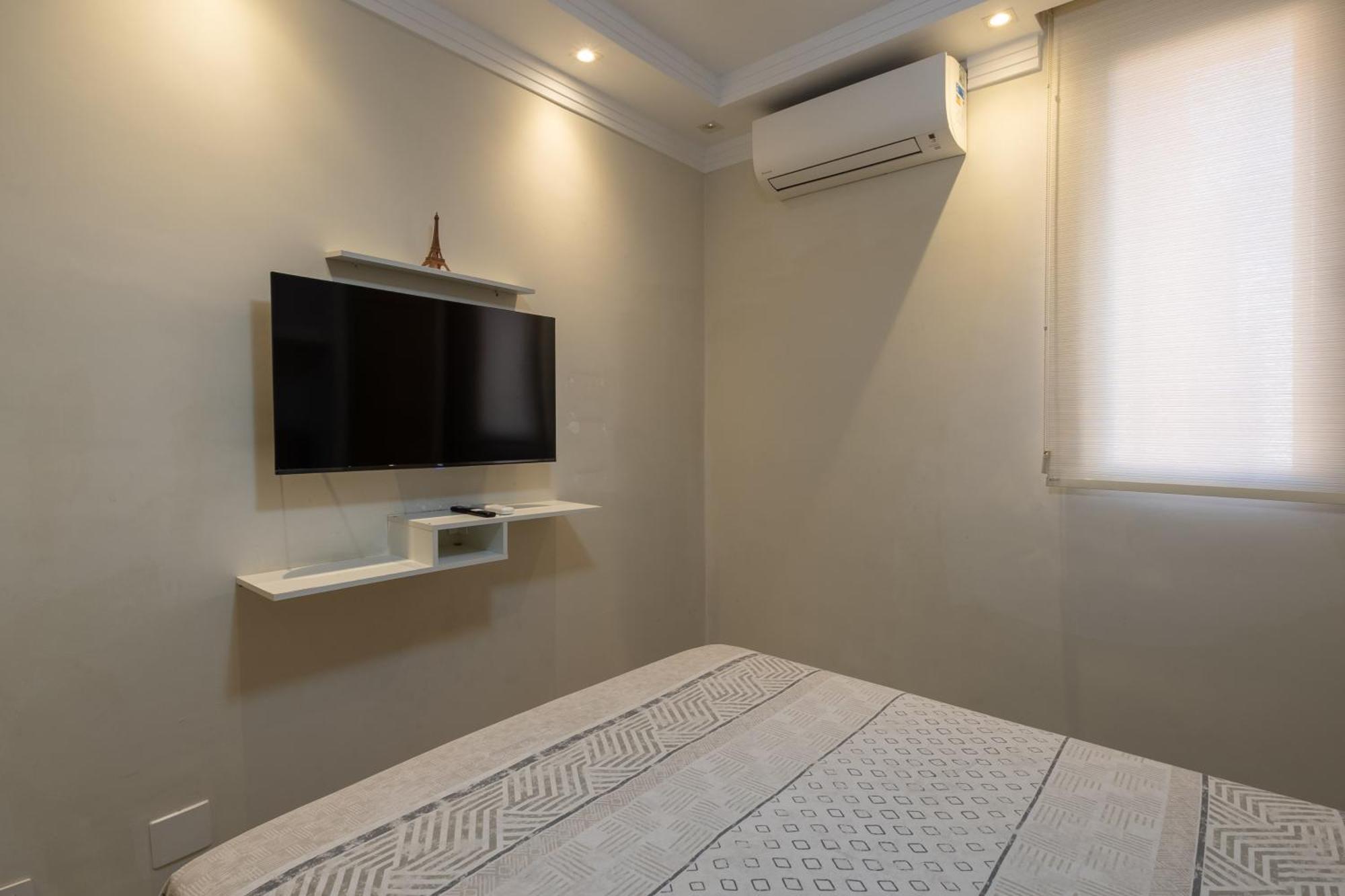 Apto Luxuoso Enseada *